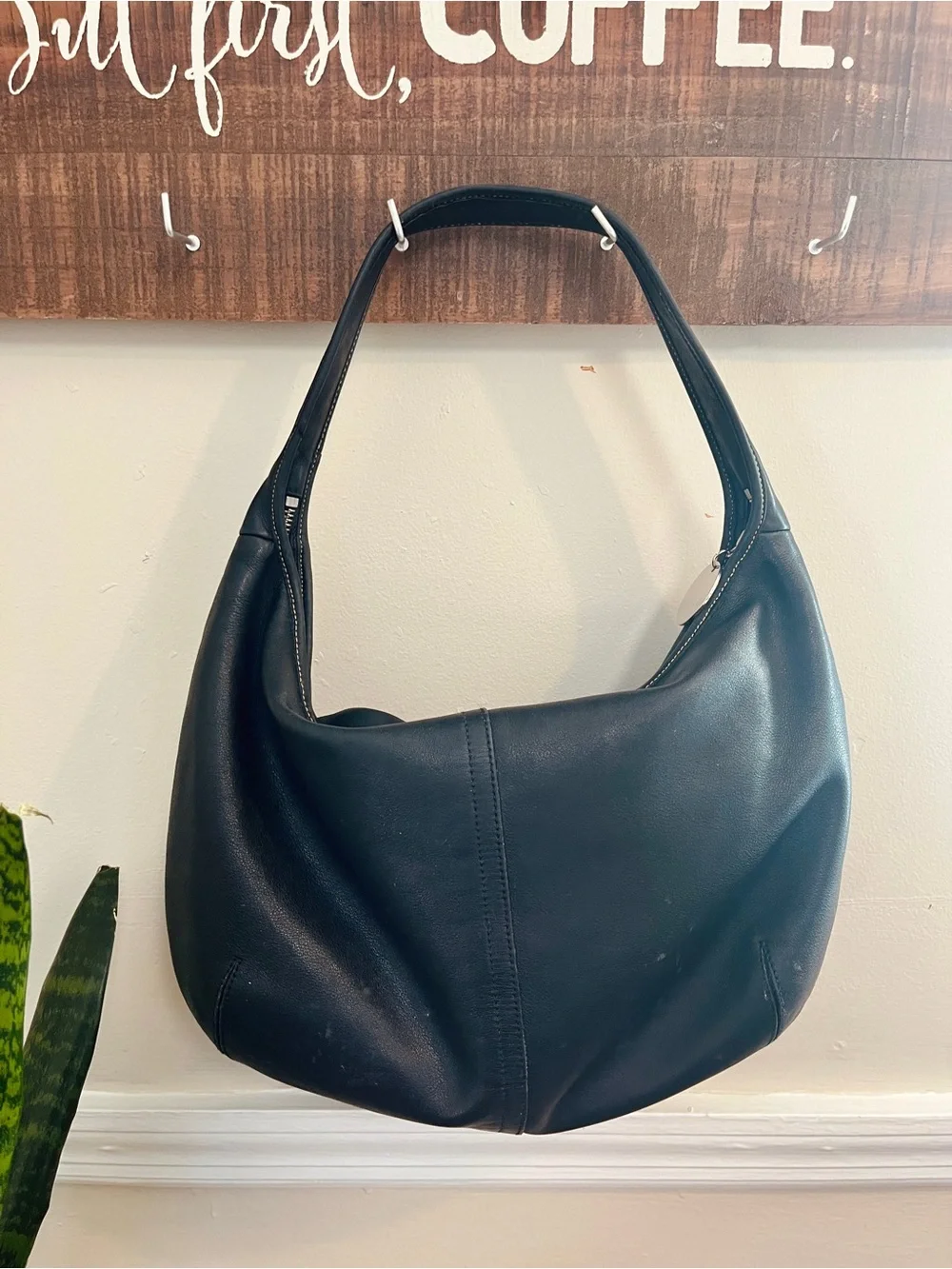 Vintage Coach Black Leather Ergo Hobo Shoulder Bag